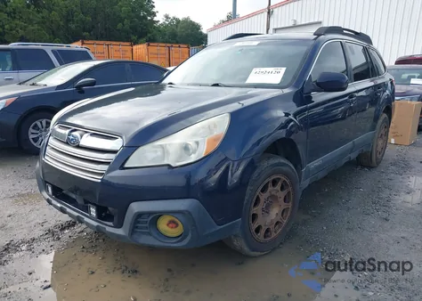 2013 Subaru Outback 2.5I Premium from USA, damaged, VIN 4S4BRBCC2D3264904